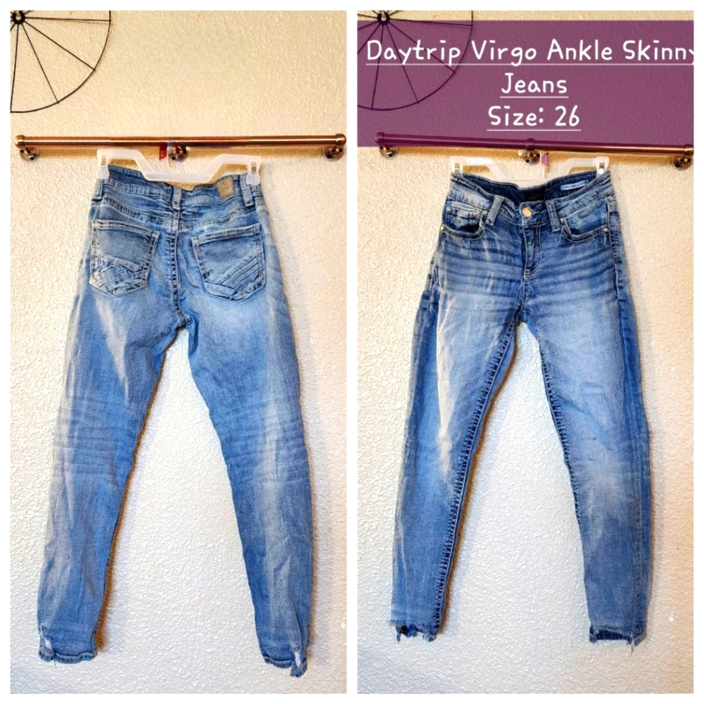 Daytrip Virgo Distressed Ankle size 26